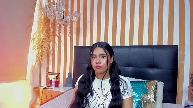 LunaToledo's Live XXX Chat