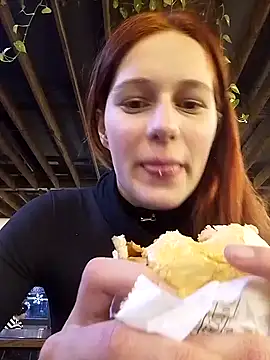 Lily_Viola: онлайн-секс-чат