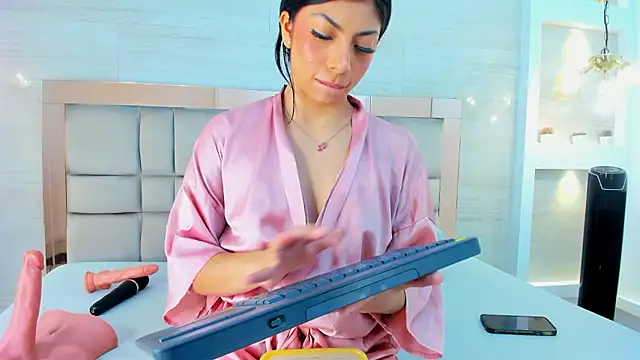 chloe_murrayのライブXXXチャット