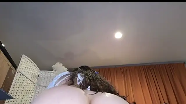 Vickiebee Show in webcam