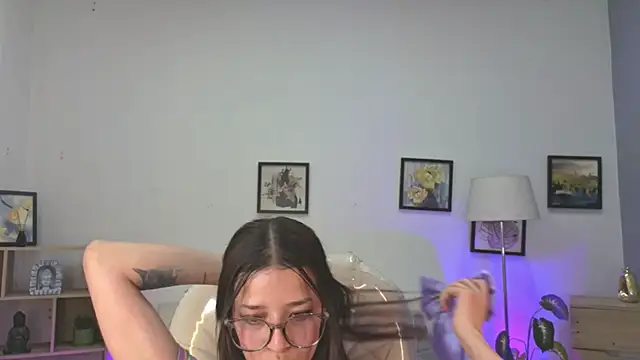 Amaia_Daniells লাইভ XXX চ্যাট