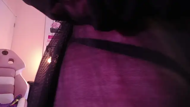 Acid_bounze live XXX chat