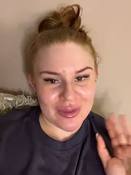 RedFoxQueenのウェブカメラショー