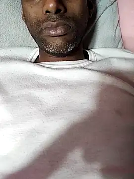 KeptupInosine Show in webcam