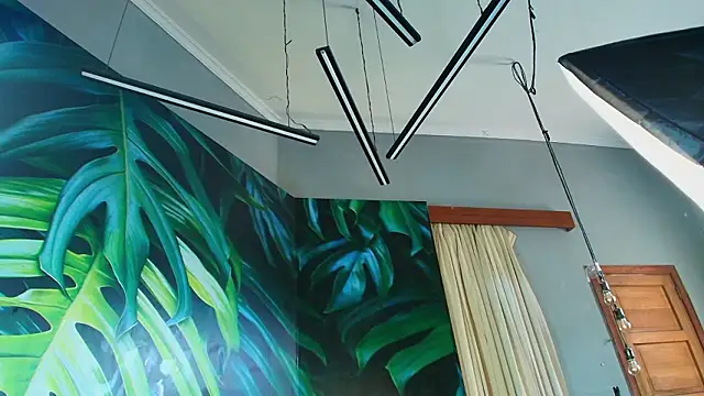 AlanCutee 即時 XXX 聊天