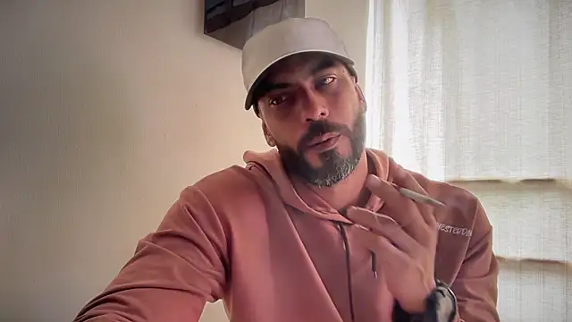 Вебкам-шоу romeolovedark