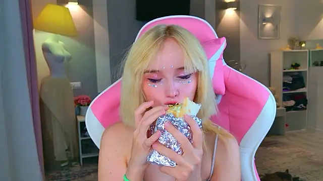 popjennyのウェブカメラショー