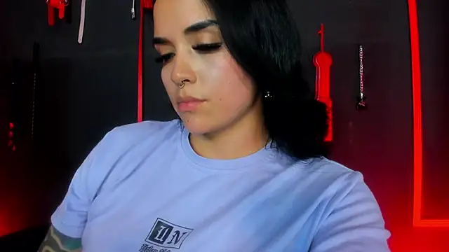 CharlotteScotte: онлайн-секс-чат