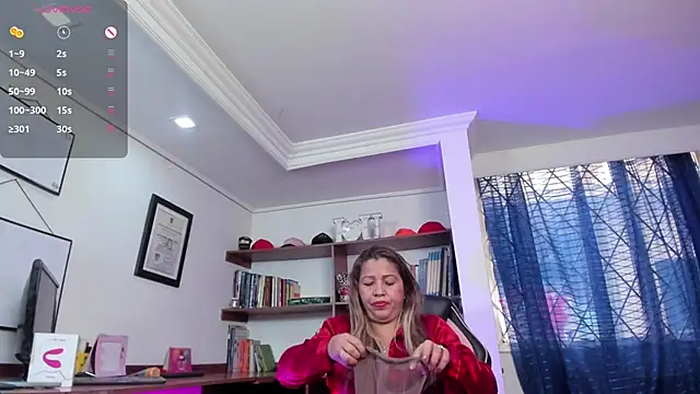 LiaTaylorr 웹캠 쇼