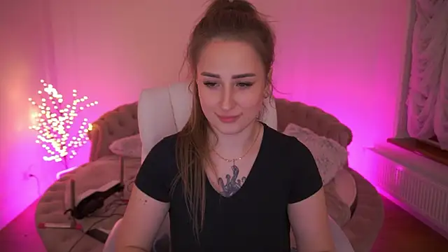 Вебкам-шоу GentleAdellee