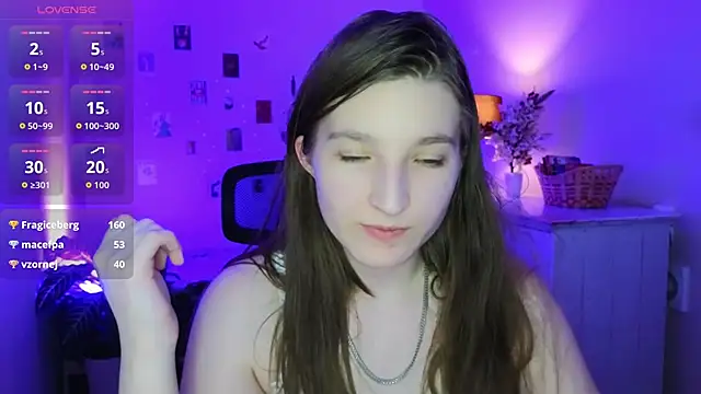 Mia_Myles élő XXX-chatje