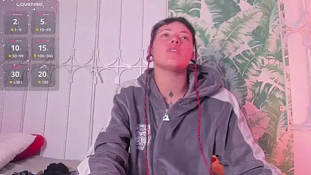 _sharlotte777: απευθείας συνομιλία ΧΧΧ