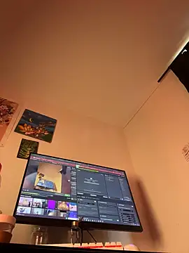 JulianaCastillo: онлайн-секс-чат