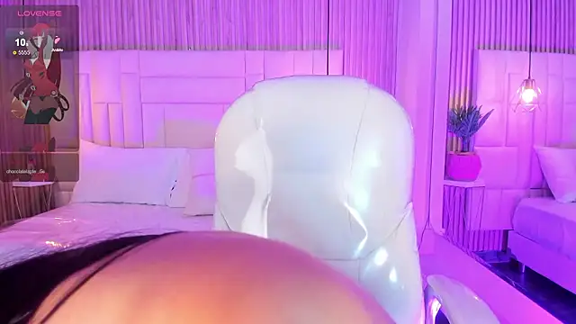 CaitlynCouper লাইভ XXX চ্যাট