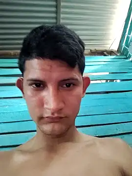 Juan_HotcaliemteのライブXXXチャット