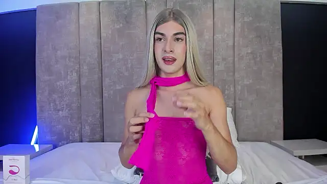 MaxiRogers Live XXX Chat