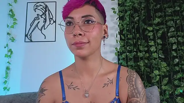 MiaMorgan_のライブXXXチャット