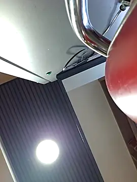 Bababuji2024のライブXXXチャット