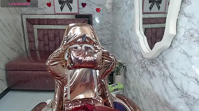 Red_Bunny_vのライブXXXチャット