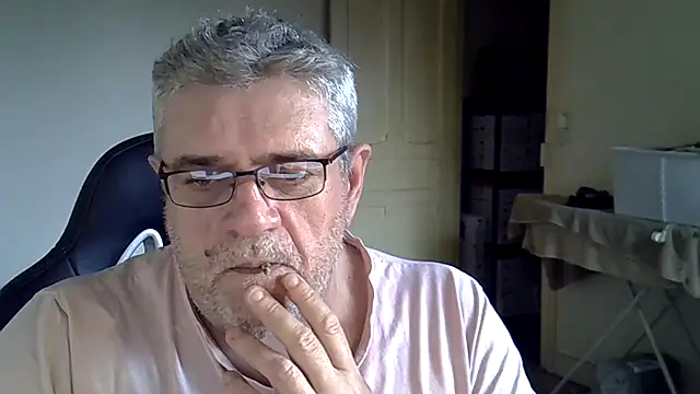 _hippo_のライブXXXチャット