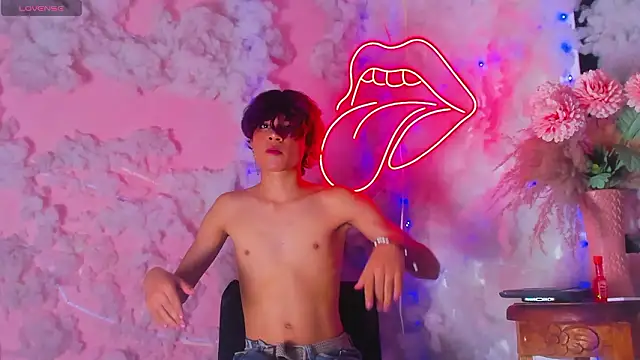 Leo_GlowのライブXXXチャット