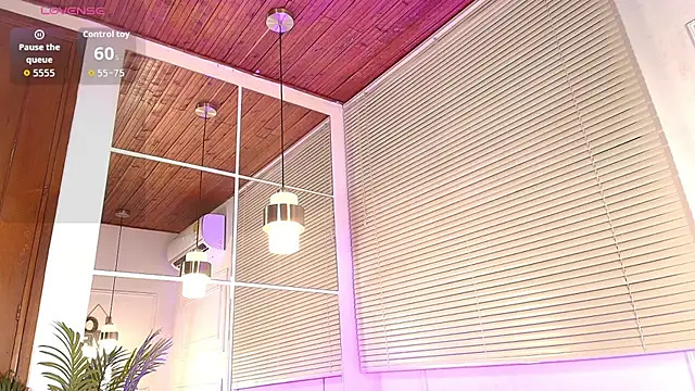 emily_burton18 live XXX chat