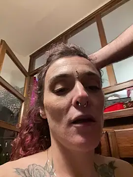 SoloValentina live XXX chat