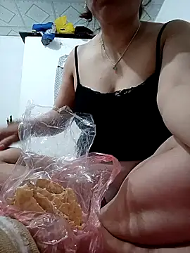 ManaMi-Ami live XXX chat