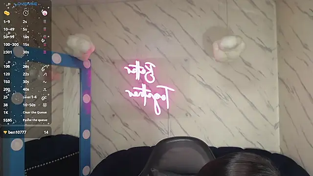 Maleja_v_'s Live XXX Chat