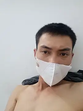 Barau_8x webcam show