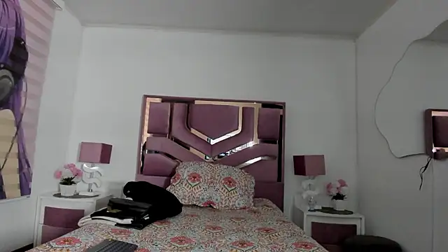 Meghan320's Live XXX Chat