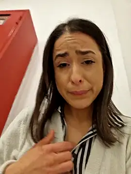 Онлайн чат XXX LydiaMaus96