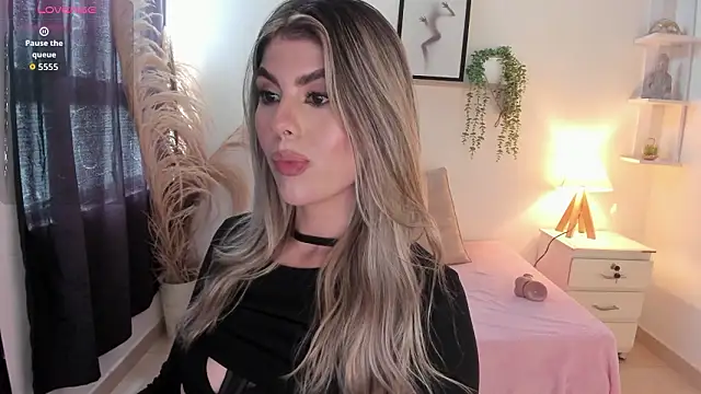 Abigail_29 Adlı Modelin Canlı XXX Sohbeti