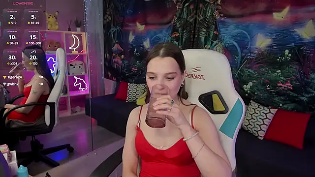 kaisajenner: онлайн-секс-чат