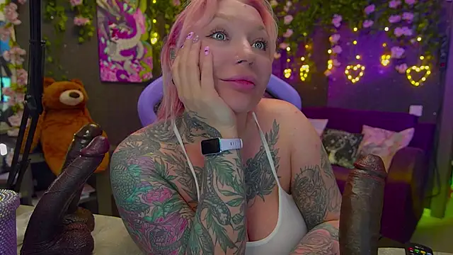 BlackedBarbie élő XXX-chatje