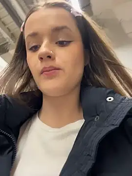 KittyQueeny's Live XXX Chat