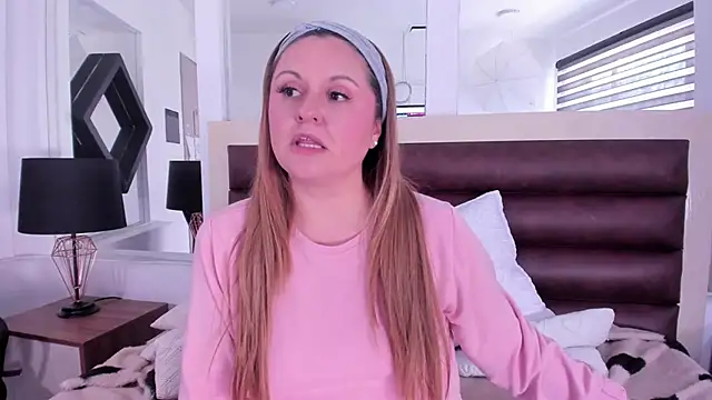 Chat XXX en directo de LaurenSpitz