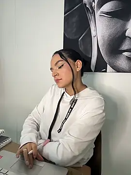 Czat XXX na żywo – OsirisMetatronAura