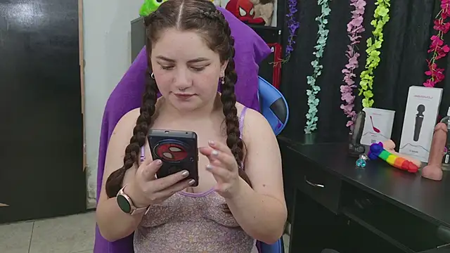 Chat XXX en directo de ann_bronw