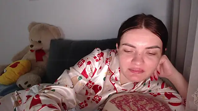 Pokazy przed kamerką – _JustmeHere_