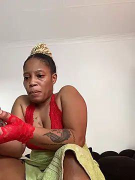 Diamondpussy97's Live XXX Chat