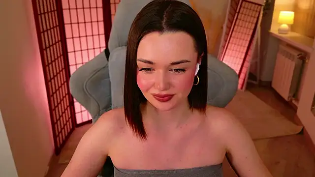 دردشة AvaFlower الجنسية المباشرة