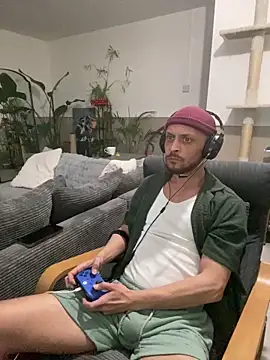 MattMiller28 网络视讯表演