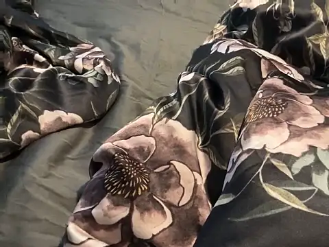 Bacoboy45's Live XXX Chat