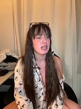 bebecita_x 网络视讯表演