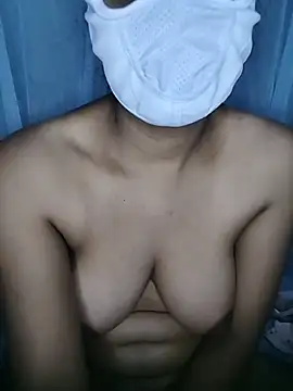 Cutie_Miya Webcam Show