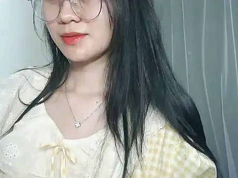 Nunaa18 即時 XXX 聊天