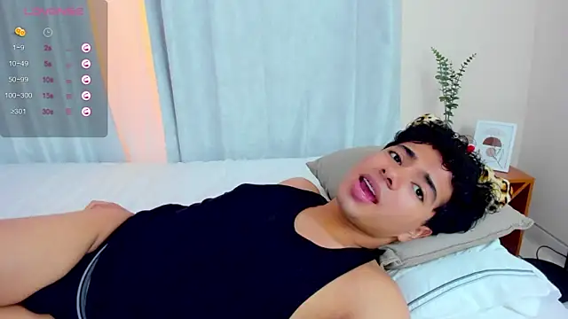 cherry_blossom77 Webcamshow