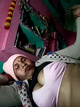 Rakhi_cut Webcam Show