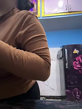 Real_Roma Show in webcam